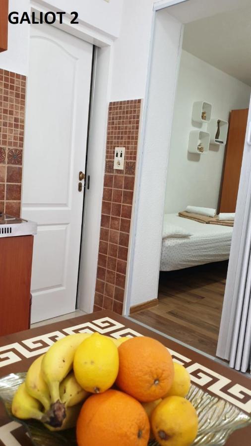 Apartmani Galiot Игало Екстериор снимка